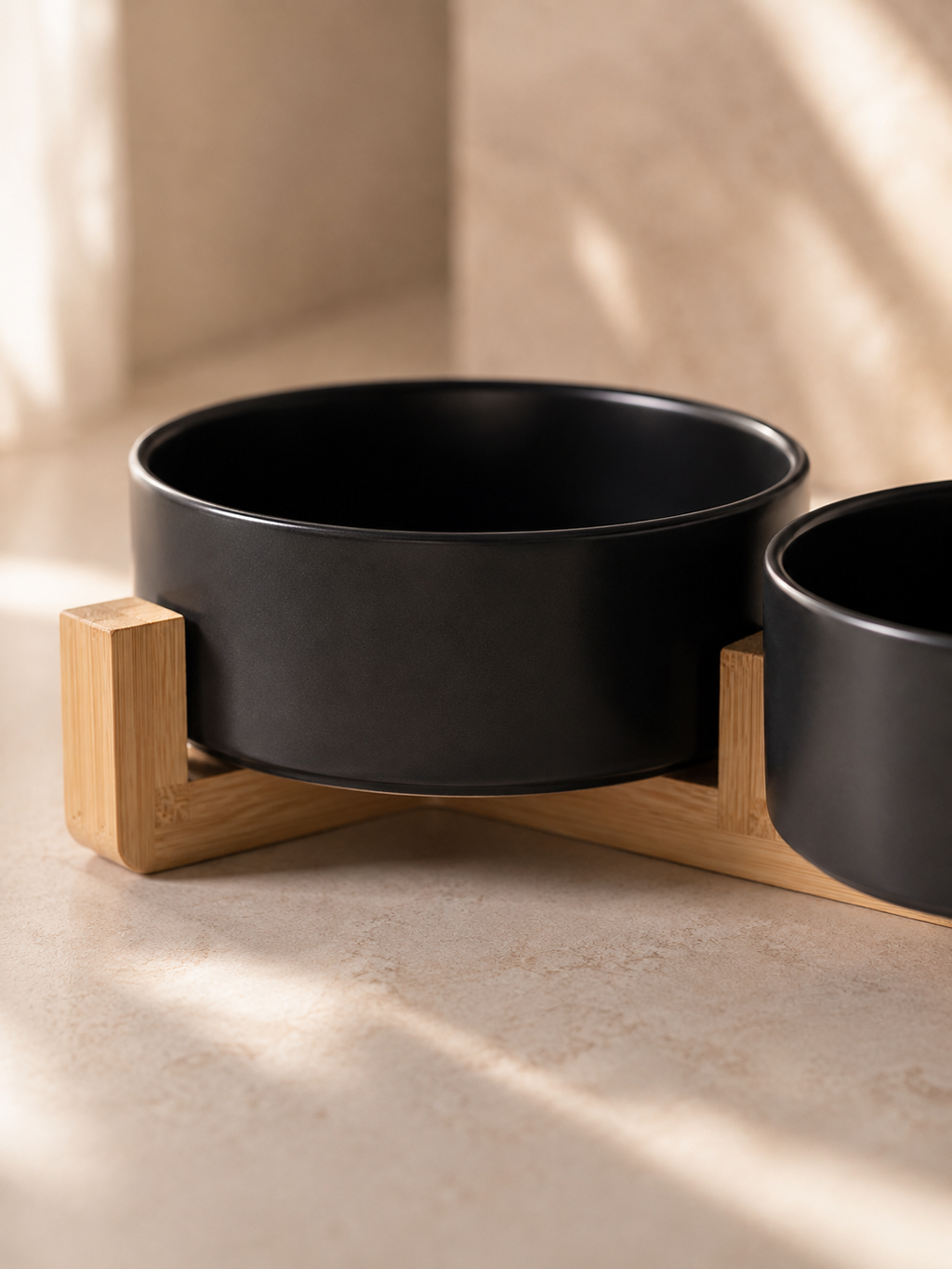 Black Ceramic Pet Bowl with Bamboo Stand