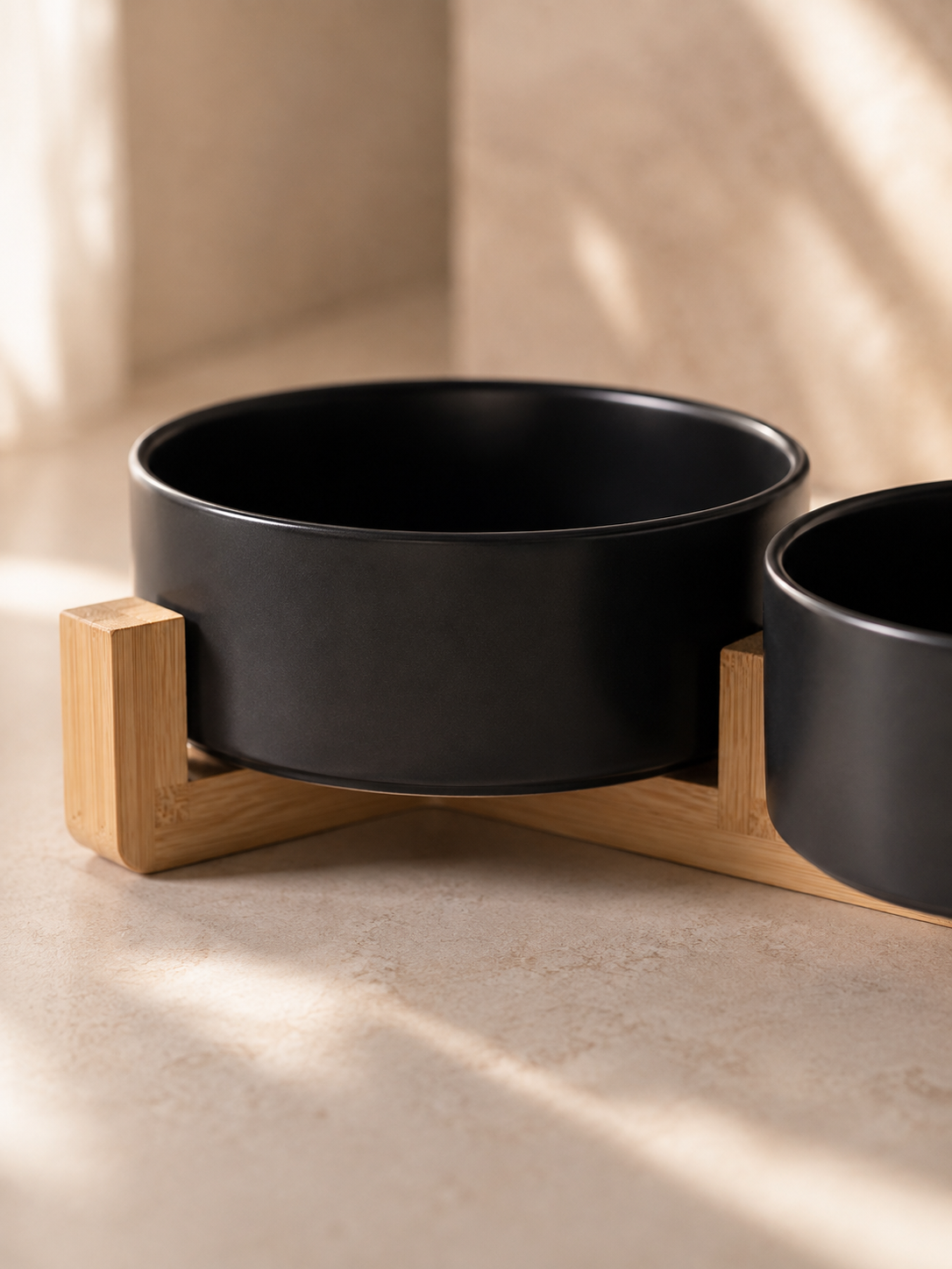 Black Ceramic Pet Bowl with Bamboo Stand