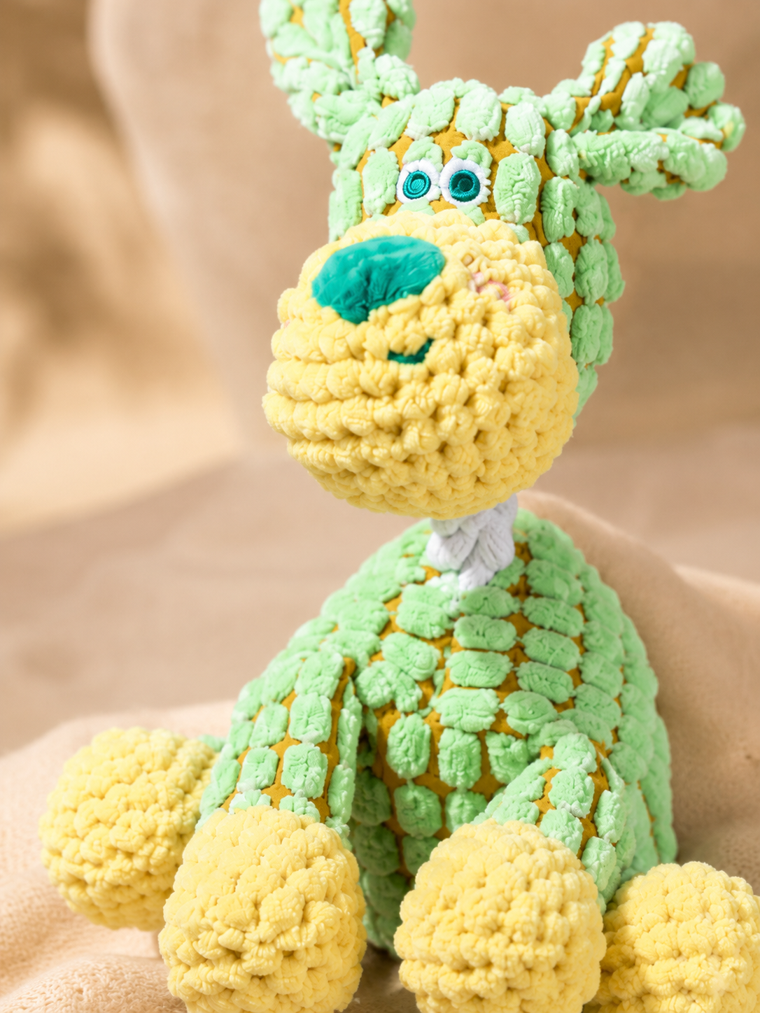 Kiwi Moose Plush Chew Toy