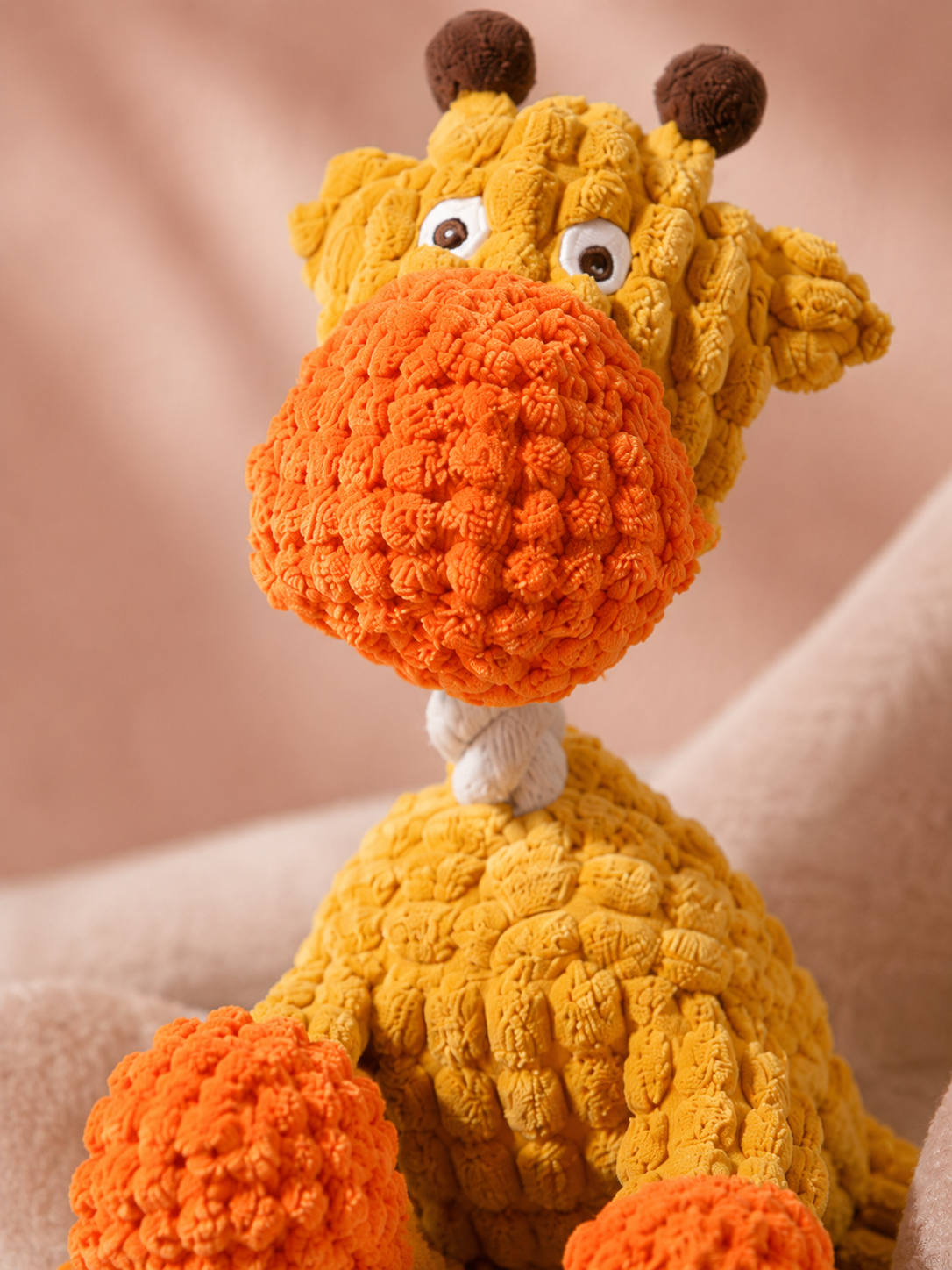 Gigi Giraffe Plush Chew Toy